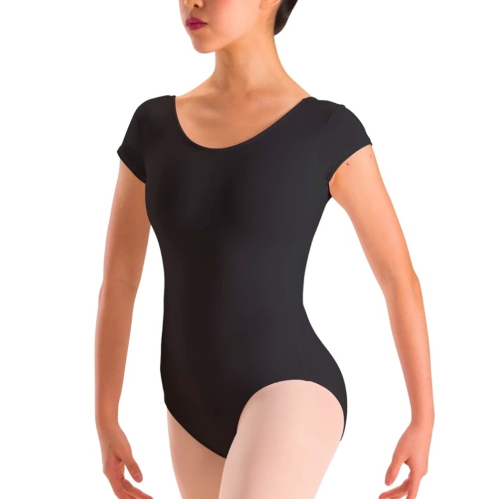 🎉 4 for $20 🎉motionwear adult capped sleeved leotard in black size large